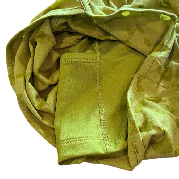 Nike Training Loose Fit Athletic Shorts Girls XL  Green NWT - Picture 5 of 5